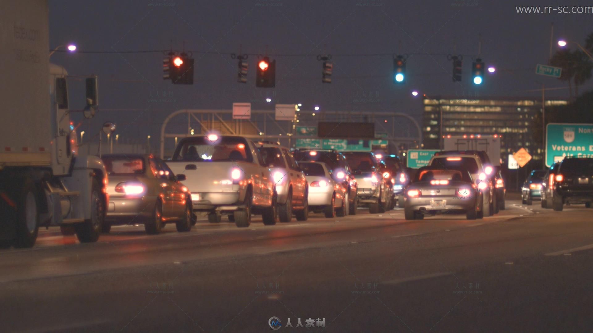 深夜汽车快速行驶高清实拍视频素材