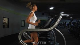 运动房健身跑步视频素材